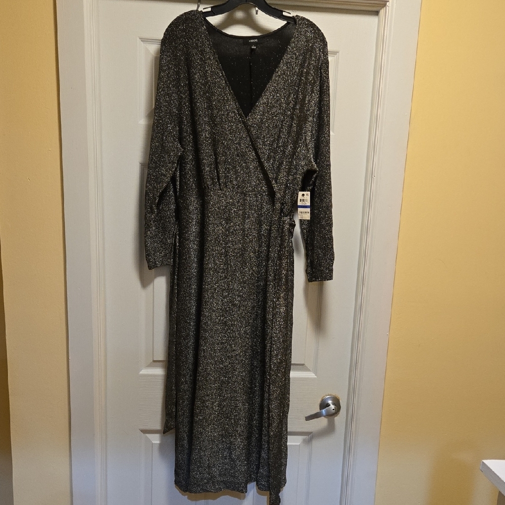 Chic Black and Silver Long Sleeve Dress